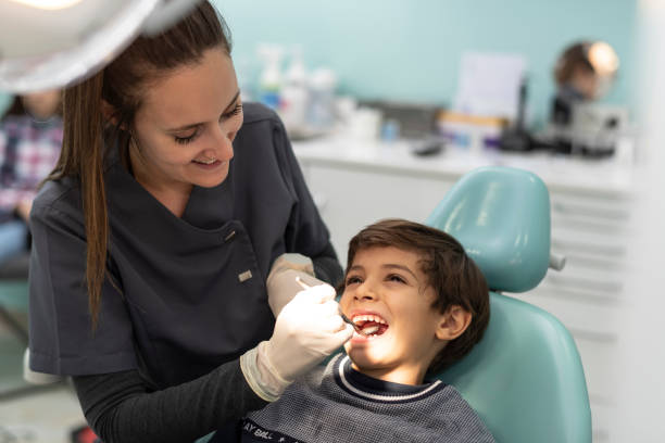 Best Emergency Broken Tooth Repair in Hinton, OK